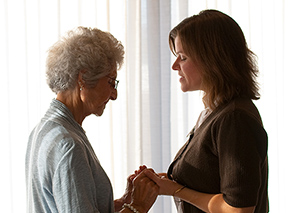 women praying